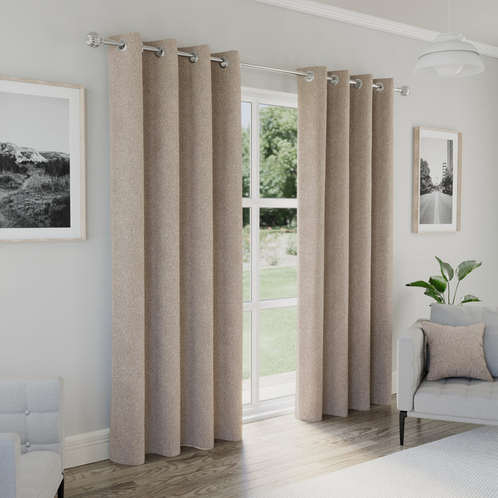 Austin Ready Made Thermal Blackout Eyelet Curtains (Instore)