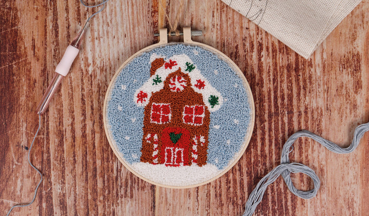 Punch Needle Kit: Floss and Hoop: Christmas: Gingerbread House