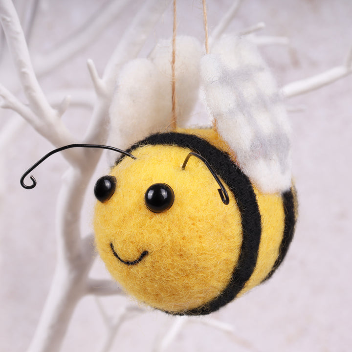 Needle Felting Kit: Bee