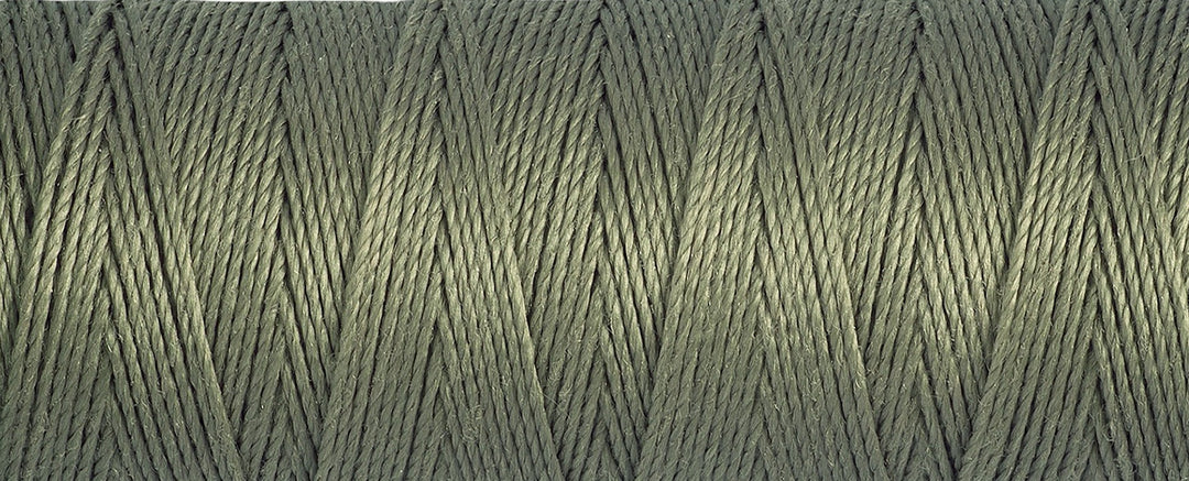 Top Stitch Thread: 30m 2T30\824