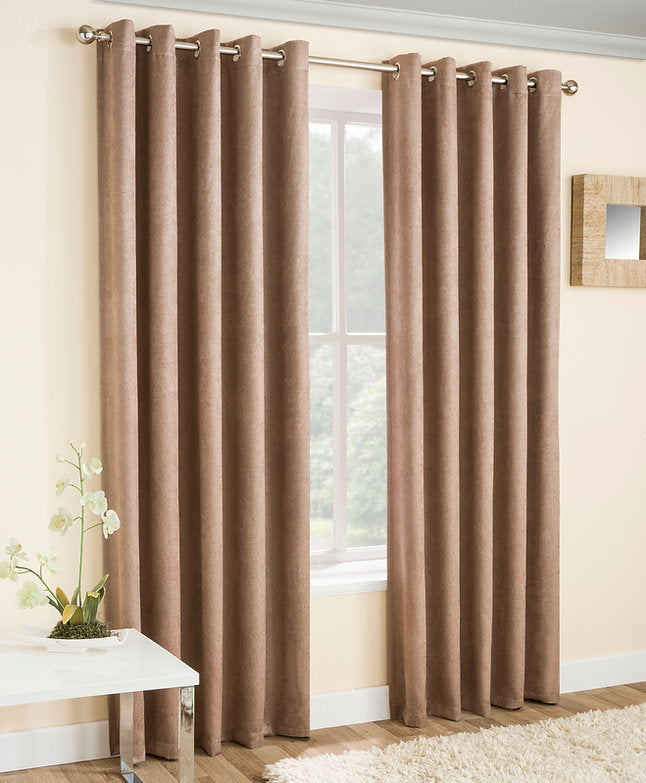 Vogue Ready Made Thermal Blackout Eyelet Curtains